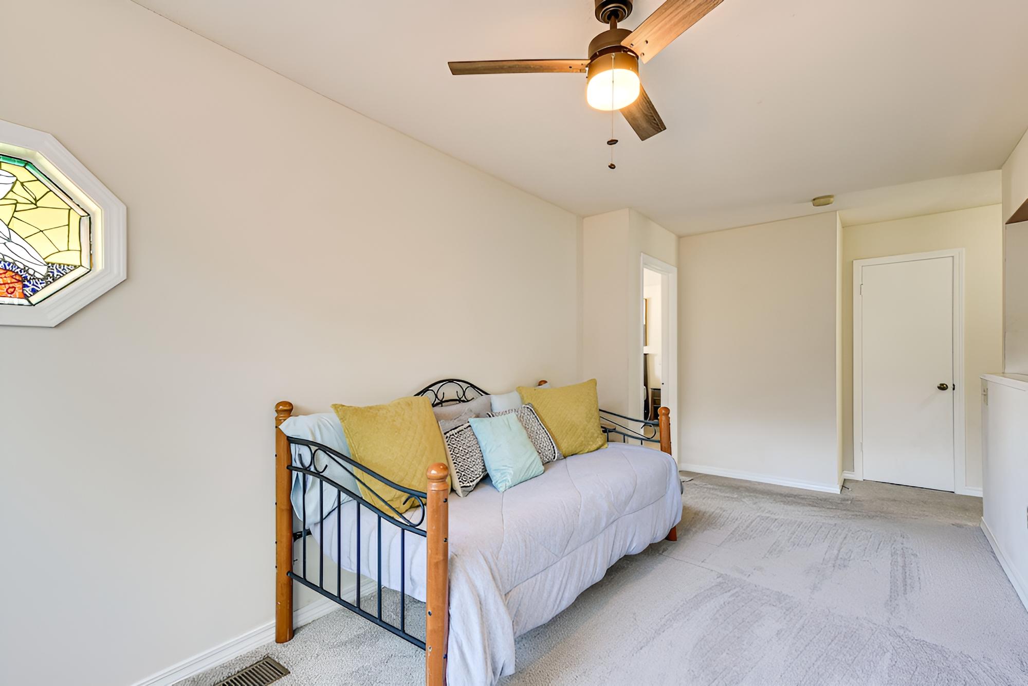 Shalimar Townhome w/ Screened Porch: 6 Mi to Beach view 3