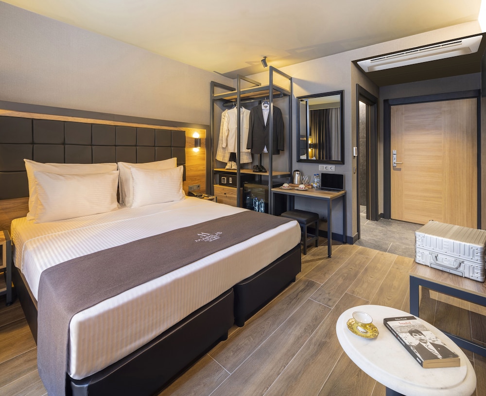 Marius Otel - Image 24