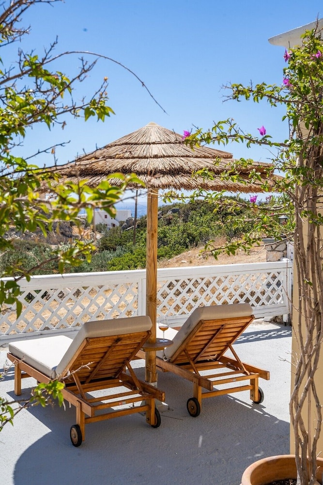 Elaia Villas