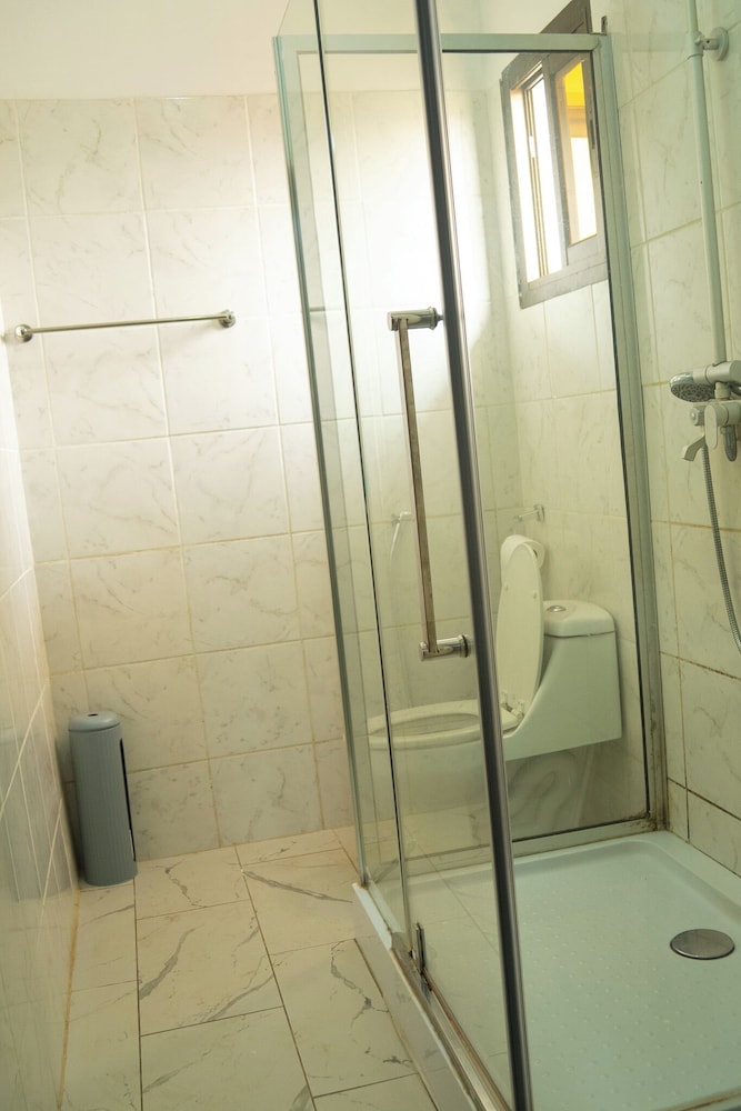 Modern Chic Apartment Yaoundé