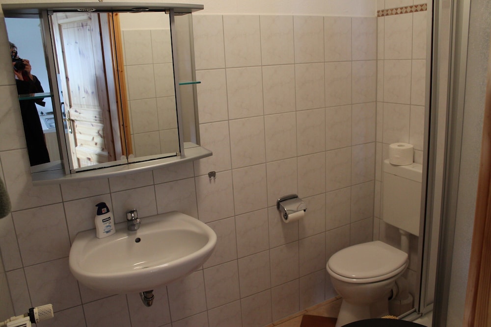 Photo 28