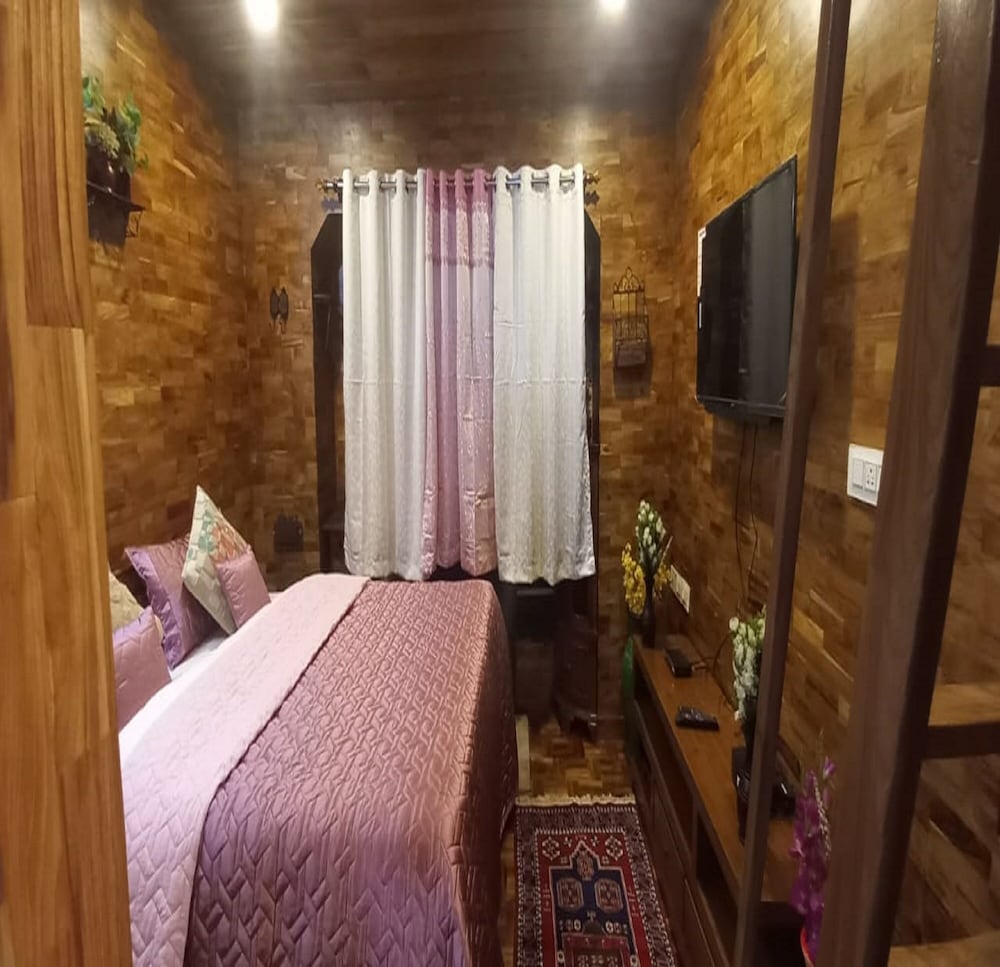Kasal's Stay view 4