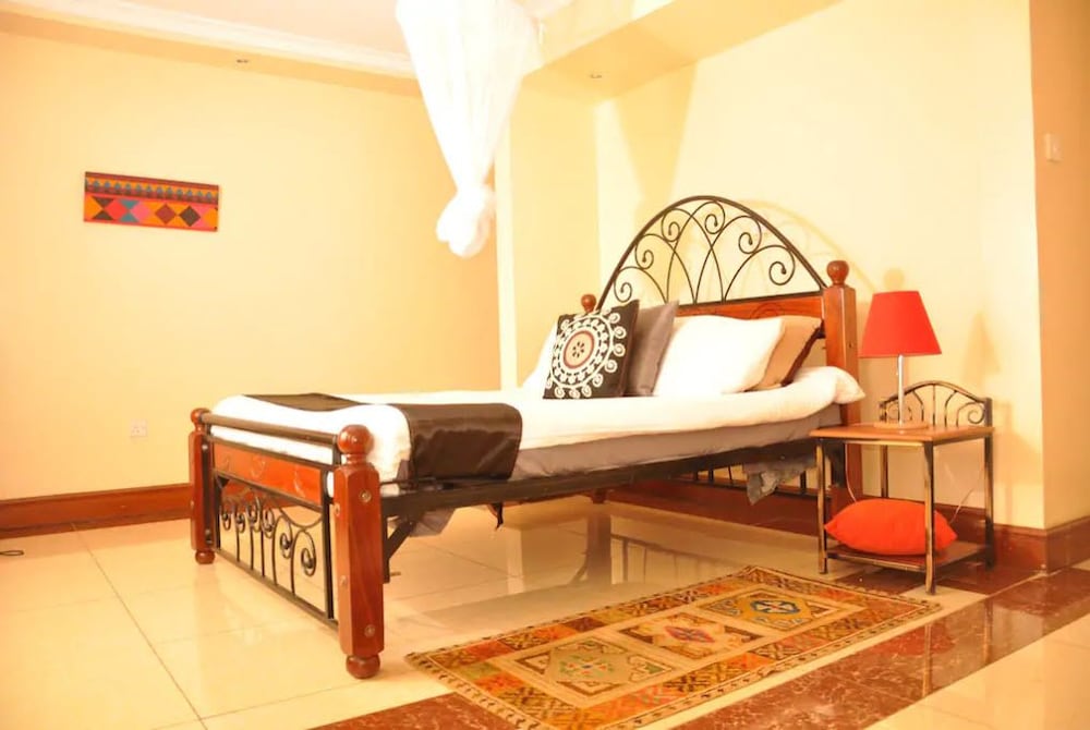 Sherry Homes Heri