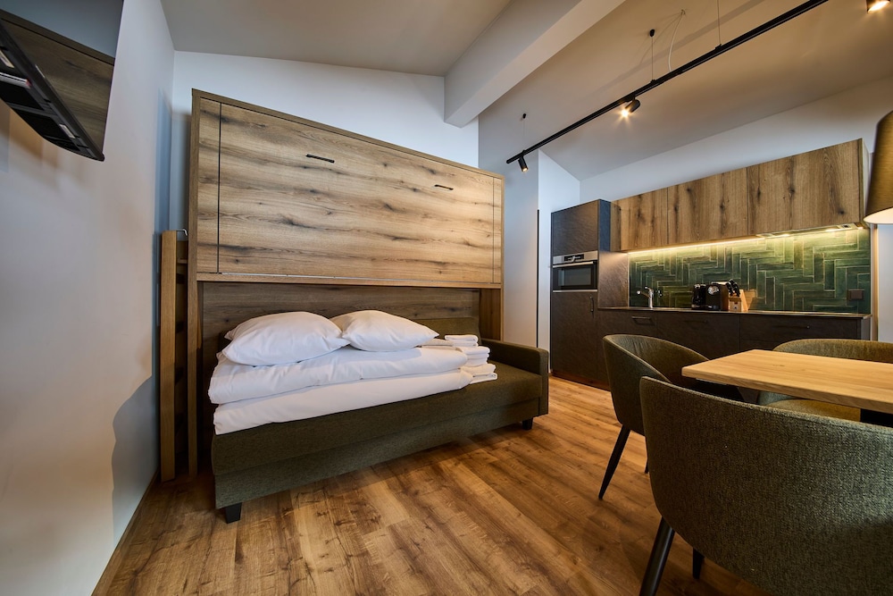 MiLa Apartments