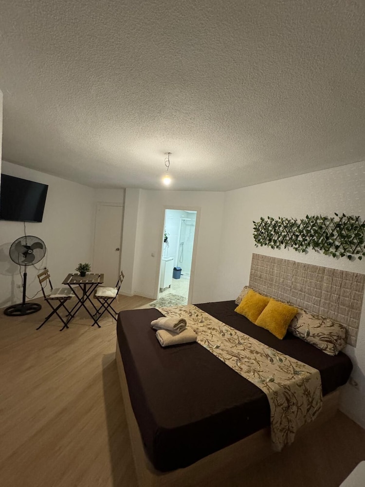 Mars Suites Alondra
