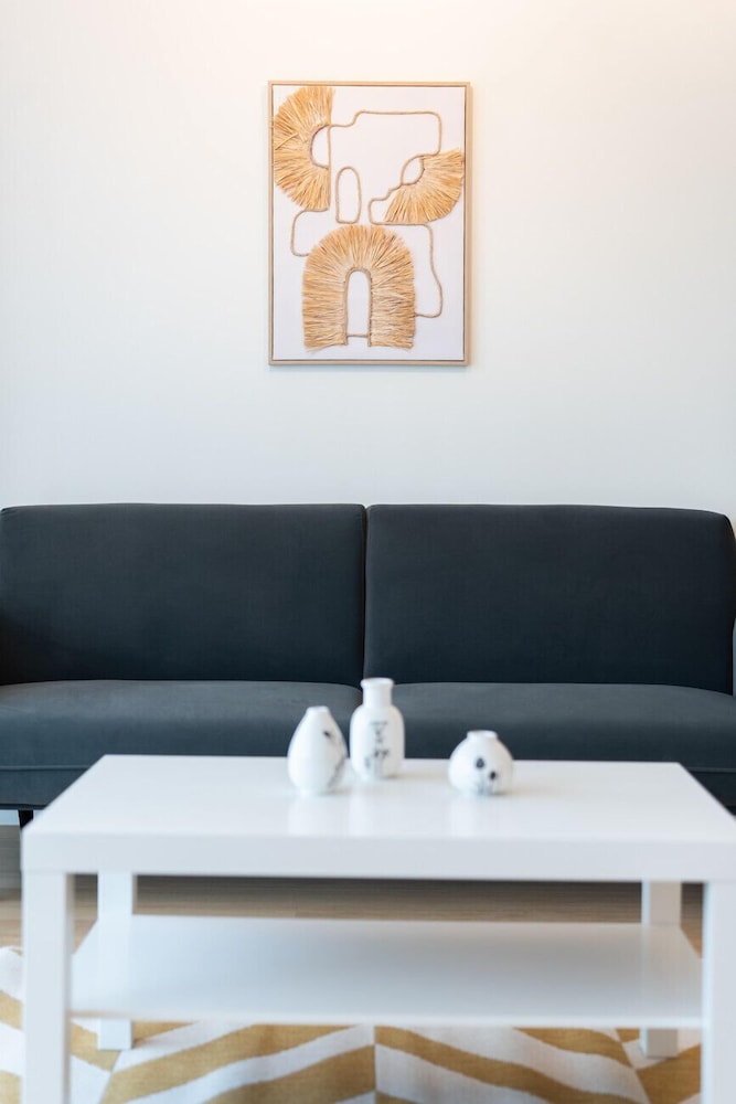 LIV Athinum 1 - Luxury Apartment 2B