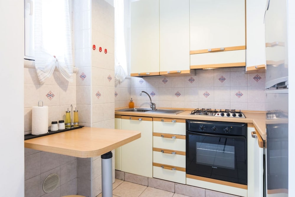 Flat near Central Station Milan