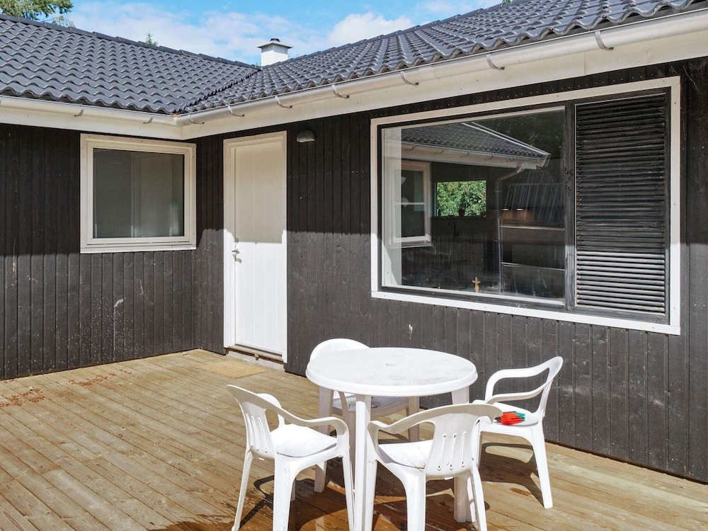 8 Person Holiday Home in Melby view 4