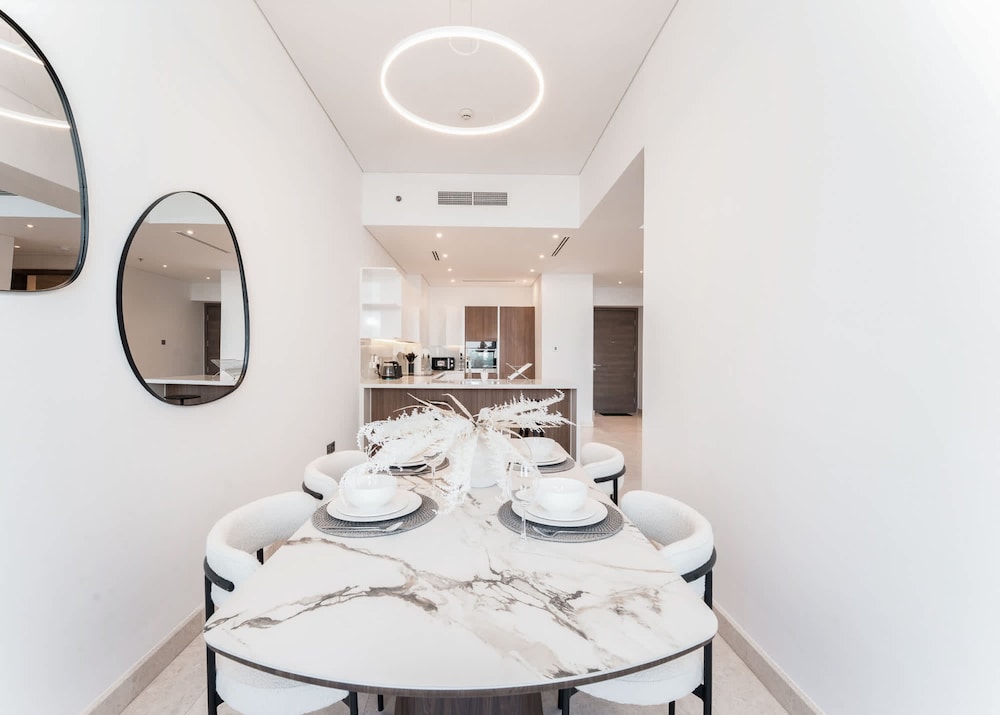 Stunning Sea View Escape at Anwa by Omniyat