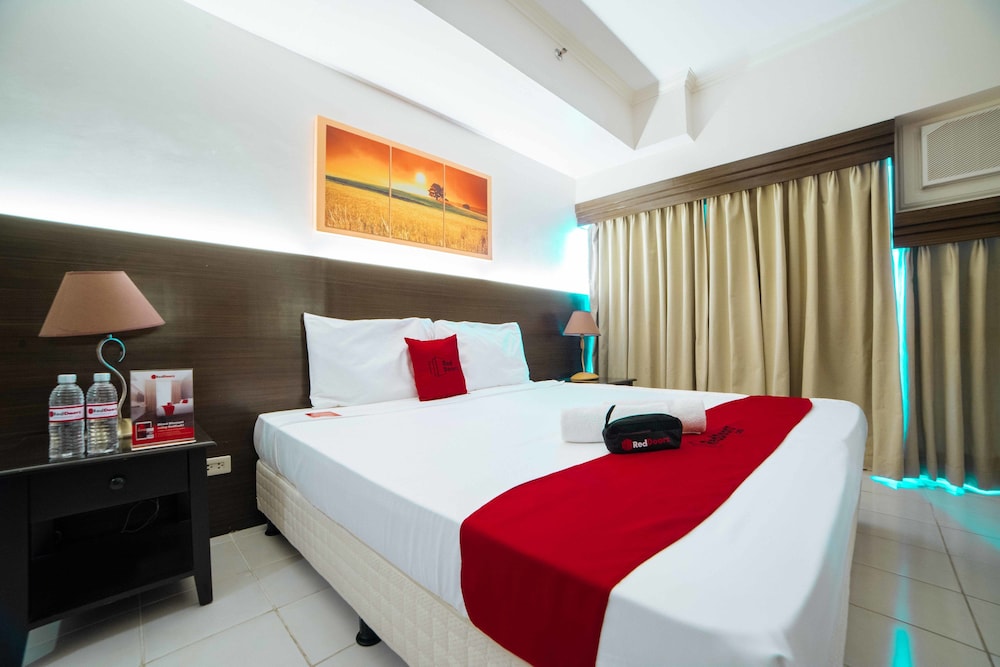 RedDoorz Premium @ Cityland Tagaytay 2 view 2