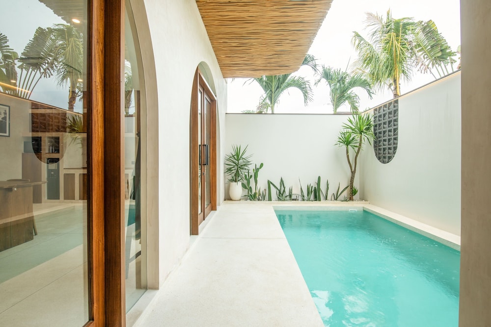 Sea Villa New 2Br Modern Villa Enclosed Living Bingin