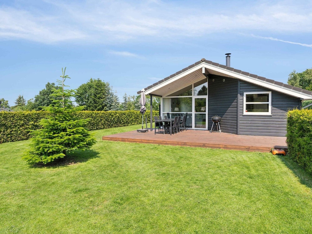 5 Star Holiday Home in Farvang