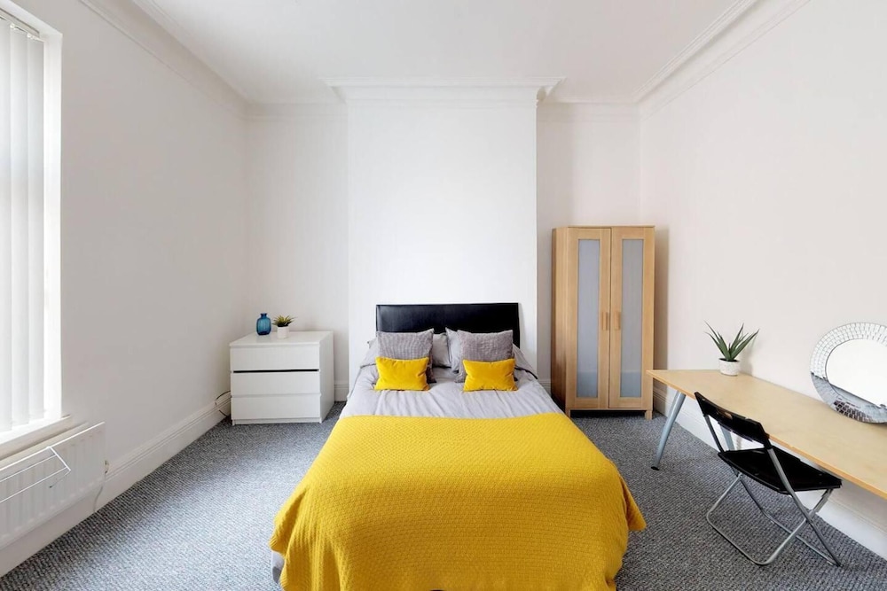 City Centre-uni Cottage - Ideal Location view 3