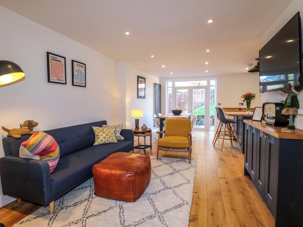 Chelsea House