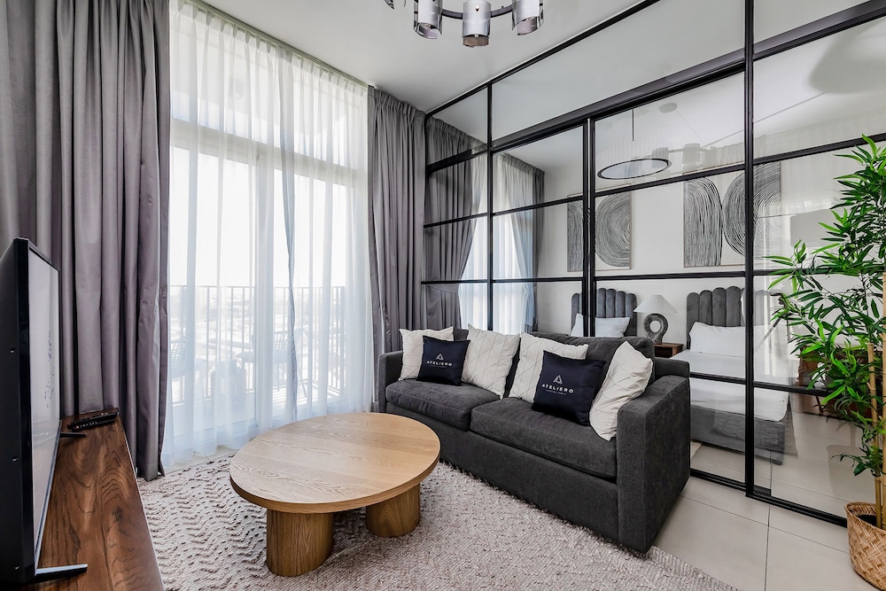 Deluxe 2BR Apartments at Socio
