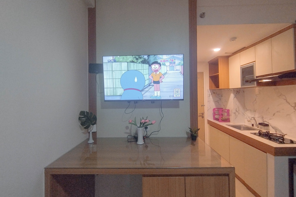 Modern Look Studio Near Iph School At Bale Hinggil Apartment