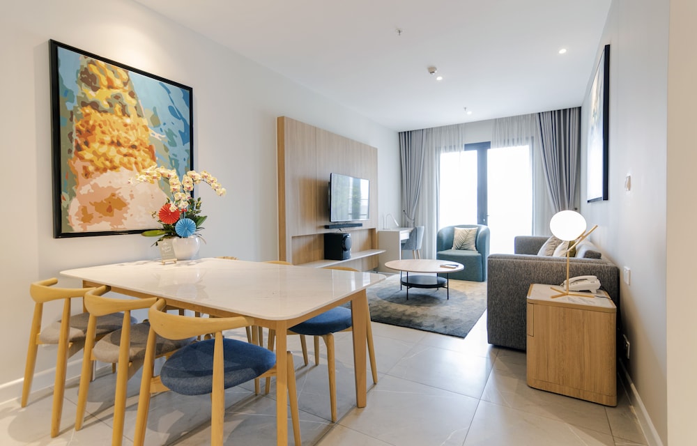 Le Places ZENITY Apartment District 1