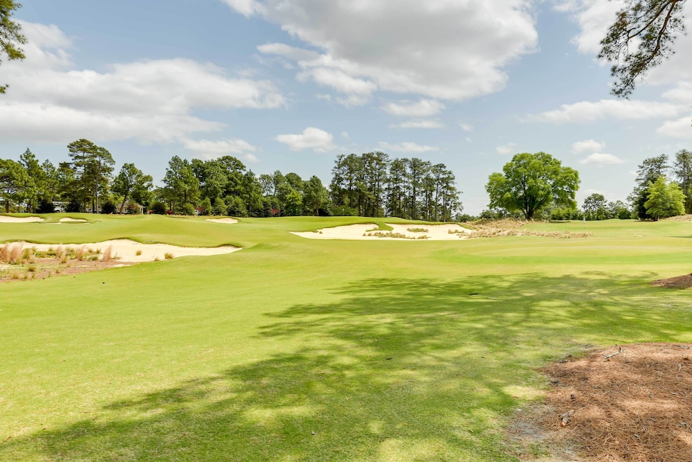Pinehurst Lake Condo: Water View & Community Perks
