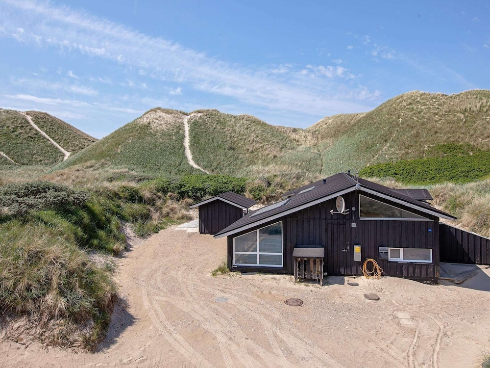 12 Person Holiday Home in Saltum