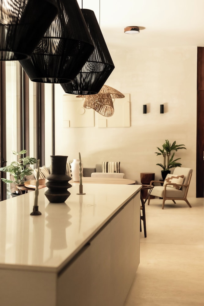 BT Homes - Zama Boho