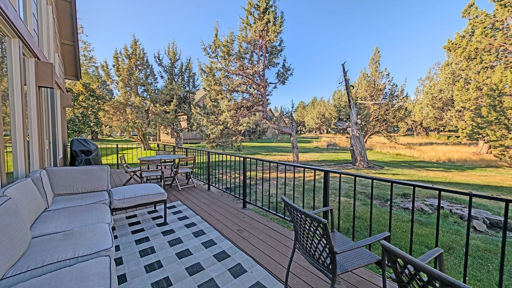 Red Wing Nest 3 Bedroom Home