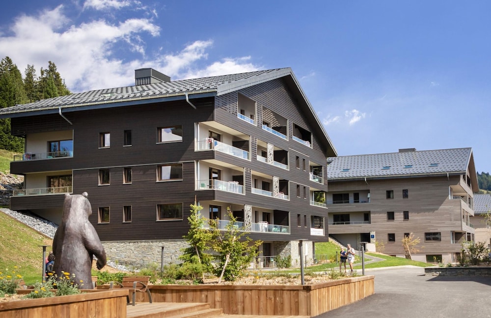 Apartment in Hauteluce With Ski-in/ski-out Access