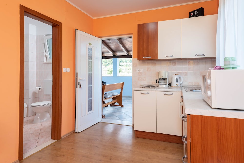 Apartmani Ivana view 4