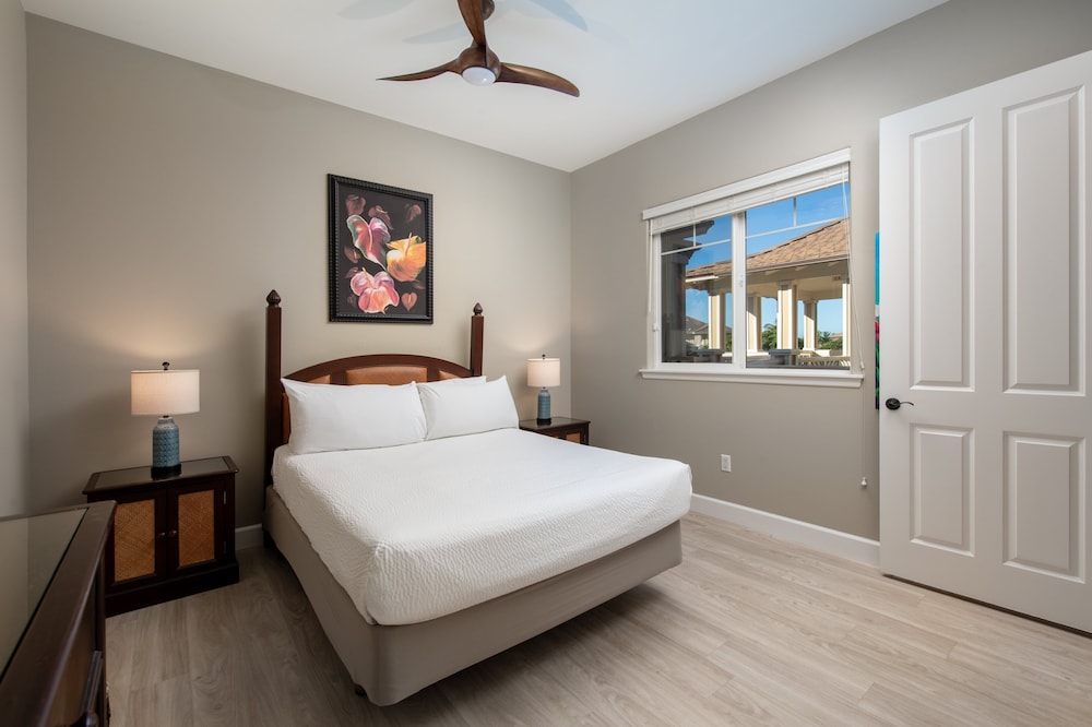 Tropical Top-floor Getaway - Fairway Villas G32 w/ Loft & Views