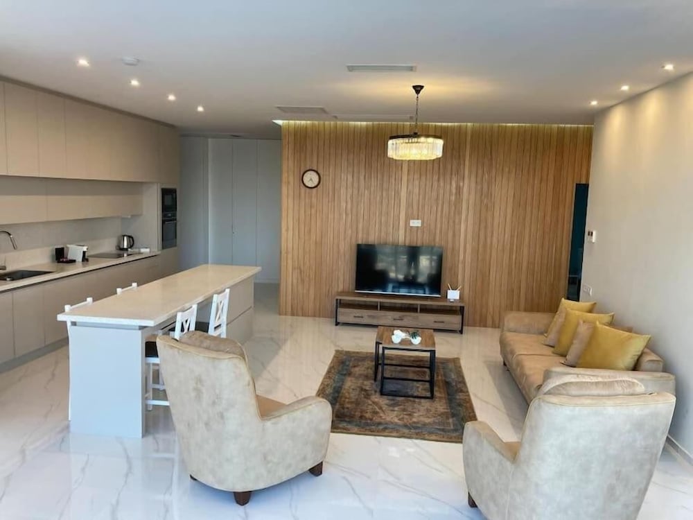 King David luxury two bedroom 10