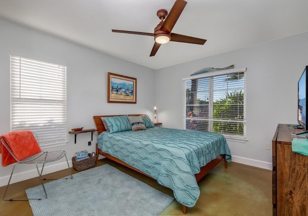 Well-equipped - Close to Beaches - In-unit AC - Vrkcv