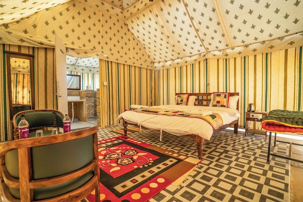 K K Resorts & Camp