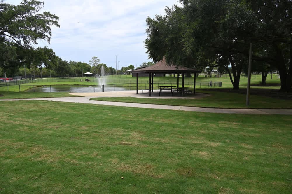 Waterfront Retreat With Pool Tiki Bar Boat Dock