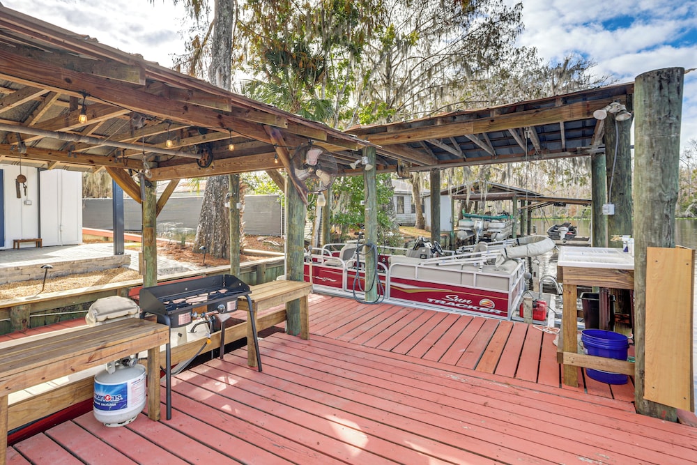 'dunns Creek Lodge' - Private Boat Ramp!