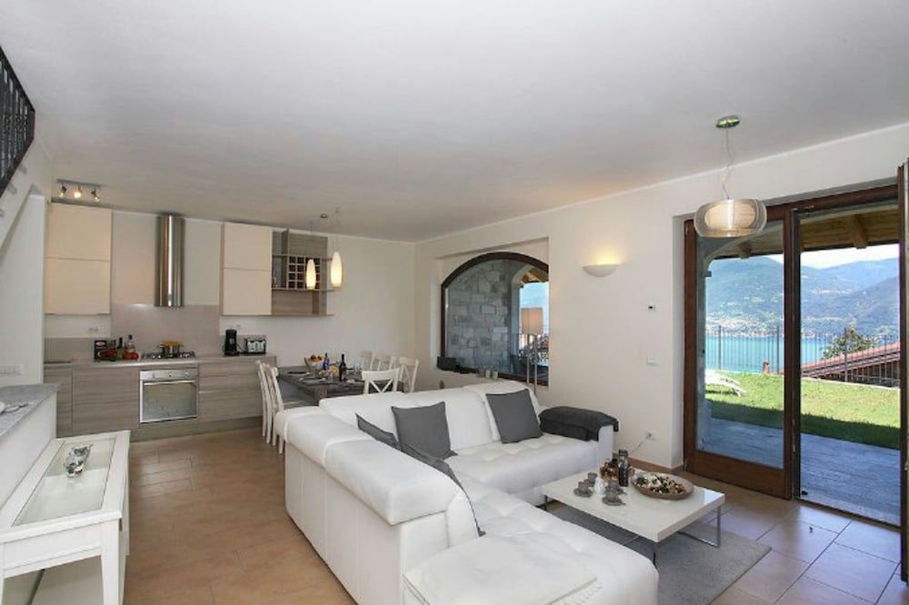 Villa Aurelia in Plesio