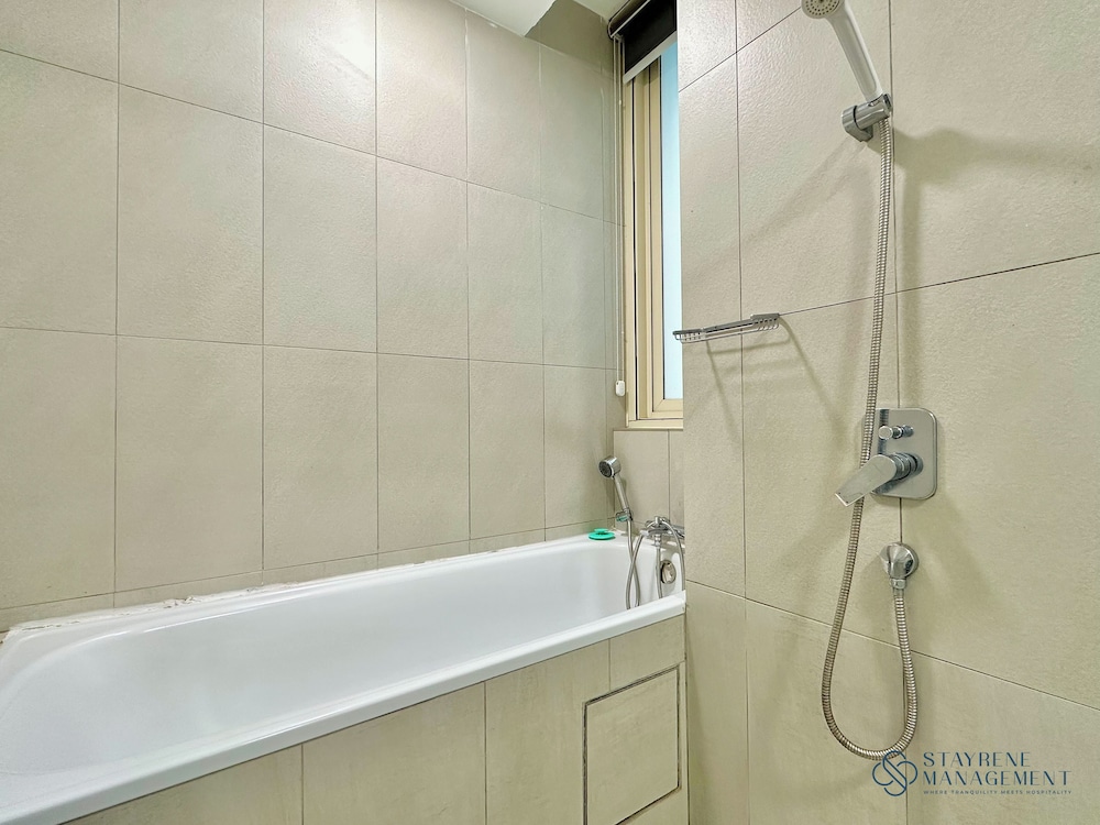 Afiniti Residences Medini by Stayrene