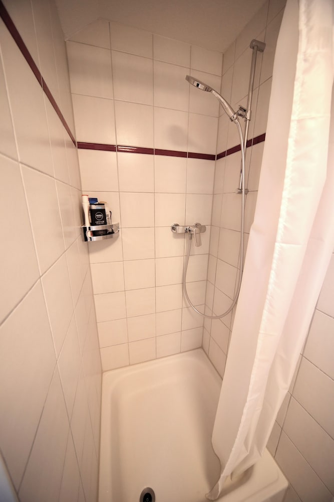 ALP APARTMENTS with self check-in
