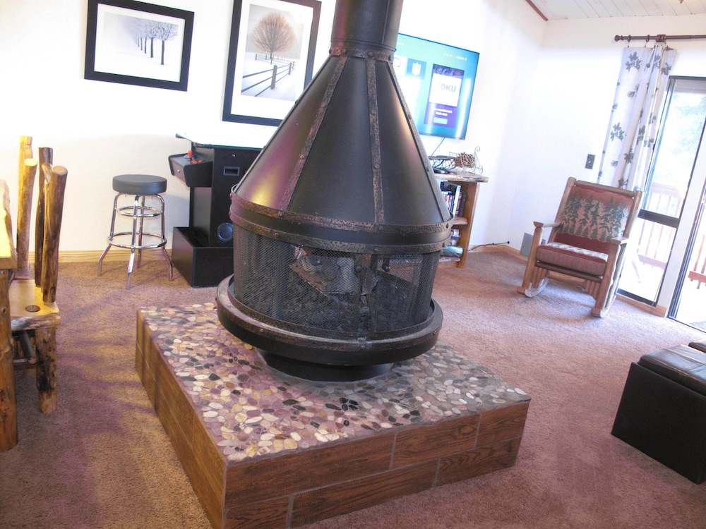 Snow Summit Townhouse Rentals & Sales
