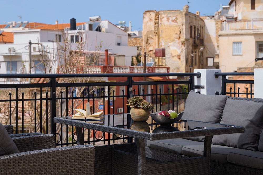 Nival Luxury Suites