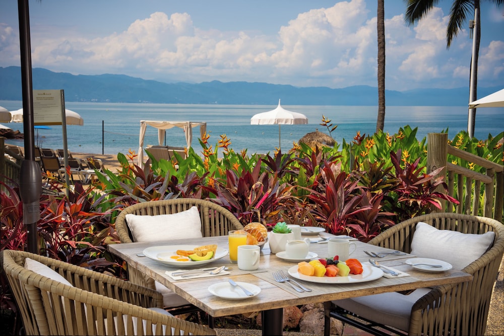Ocean Breeze Puerto Vallarta