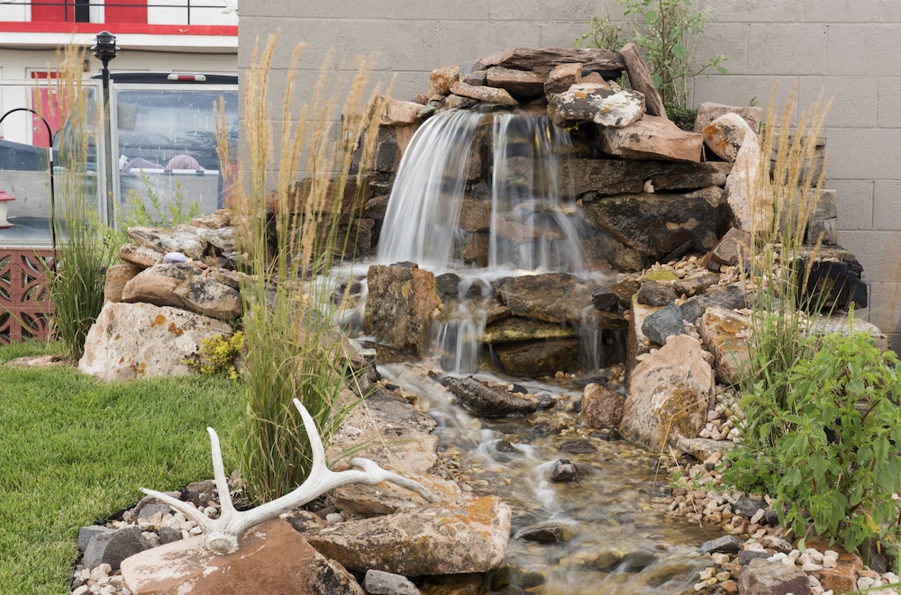Laramie Vacations - Travel Inn - Property Image 10