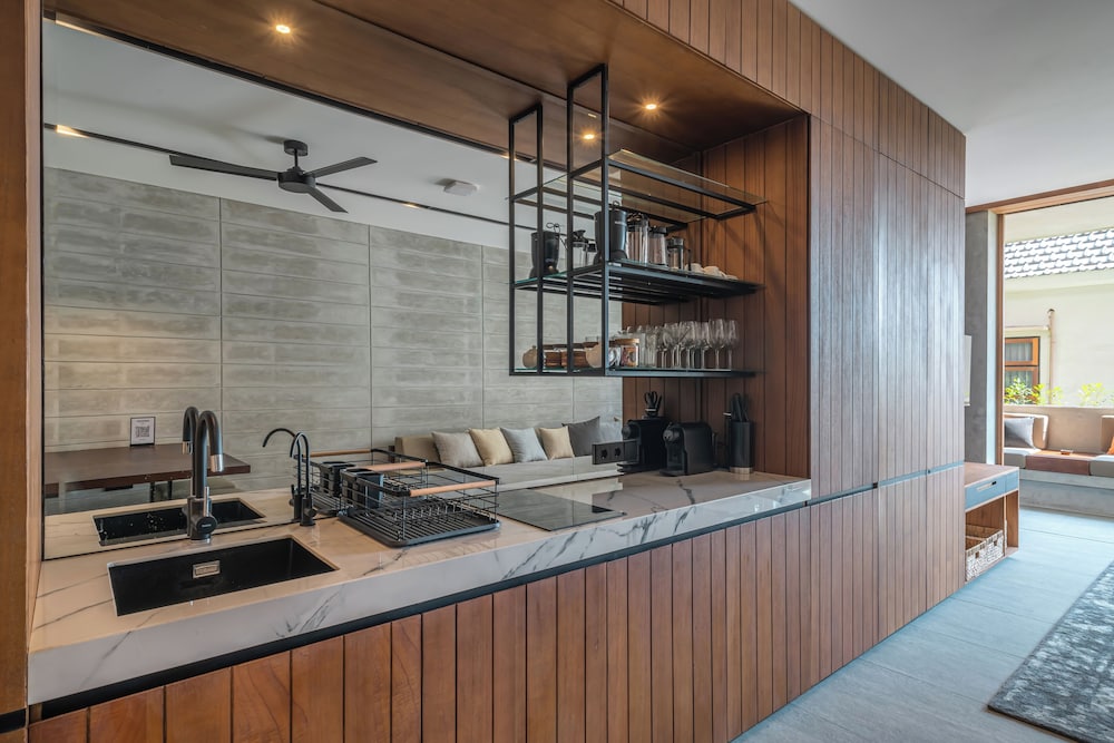 Body Factory Lifestyle Residence Canggu