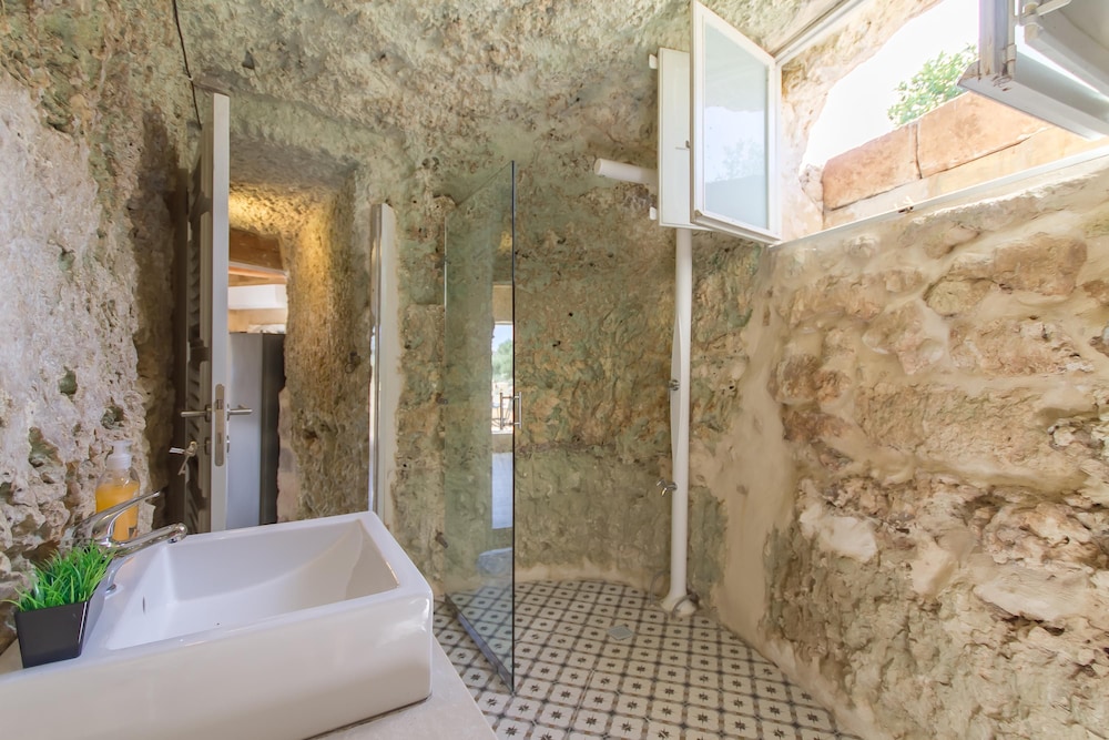 Pleasant Stone House Jacuzzi St Martin