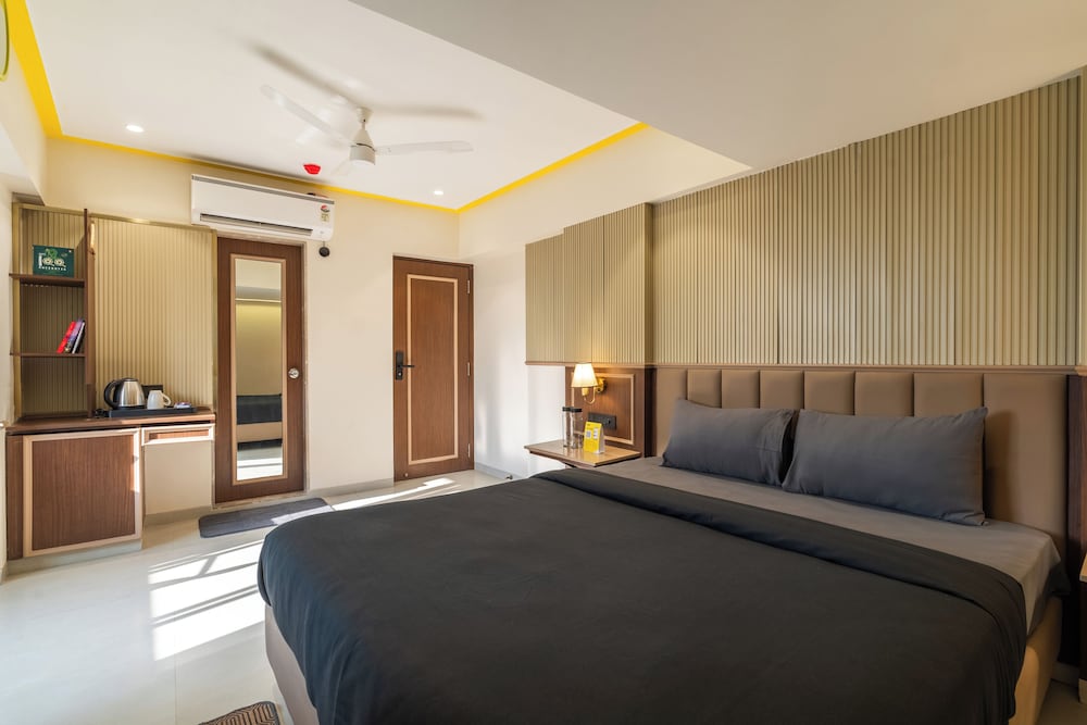 The Hosteller Mumbai, International Airport