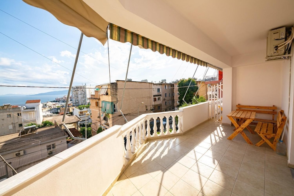 Ideal Aparthotel