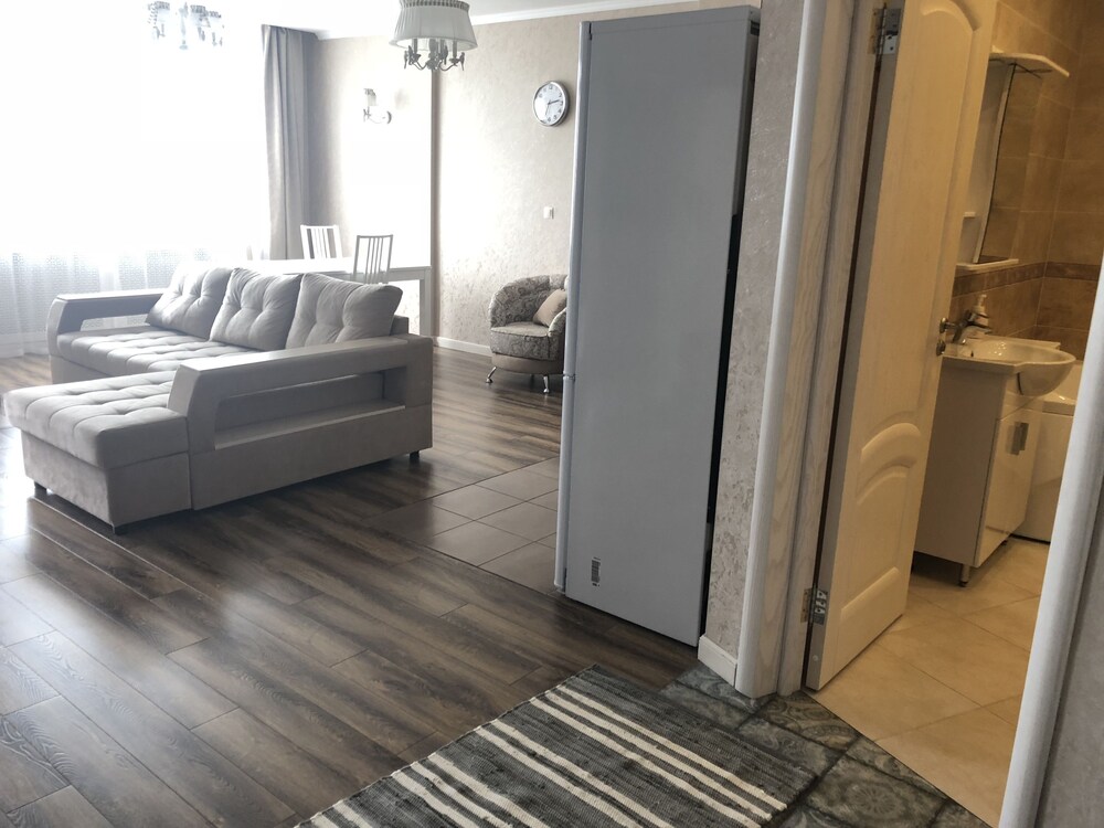 Clever House Apartments