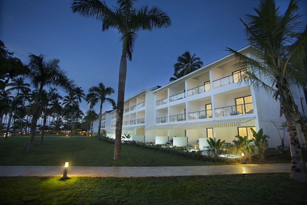 Viva V Samana by Wyndham, A Trademark Adults All Inclusive - Photo 106