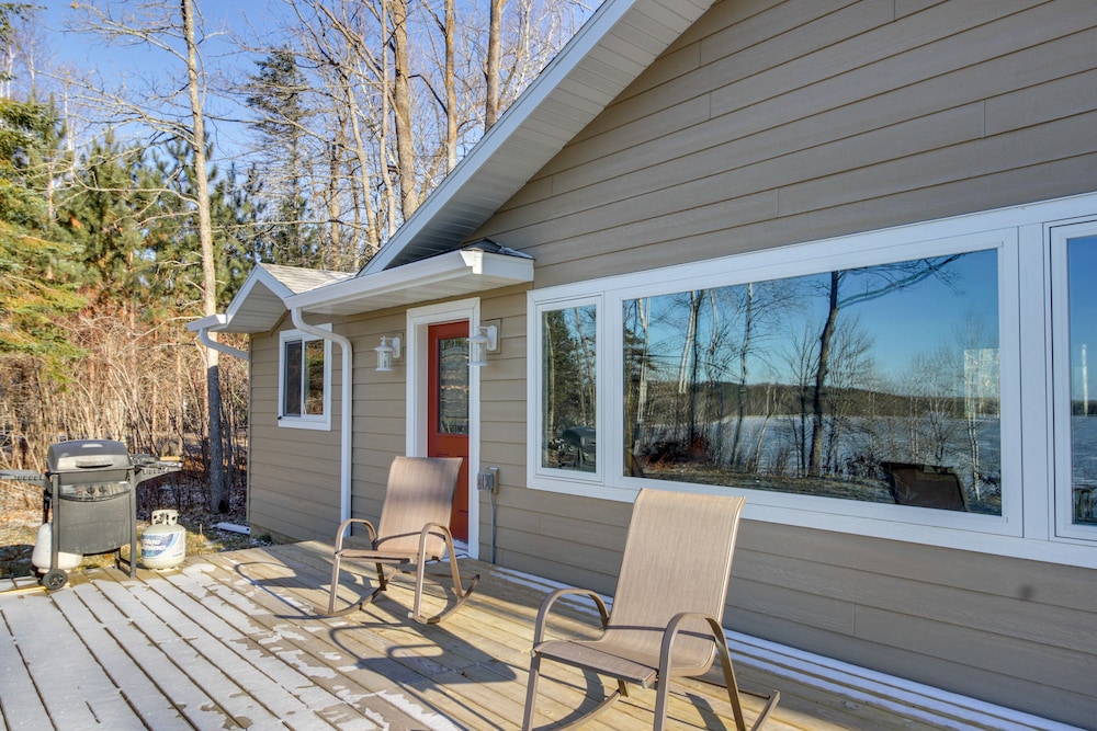 Hines Vacation Rental w/ Grill: Walk to Lake! view 5