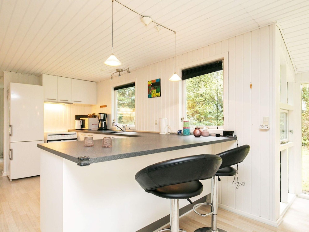 5 Person Holiday Home in Hojslev