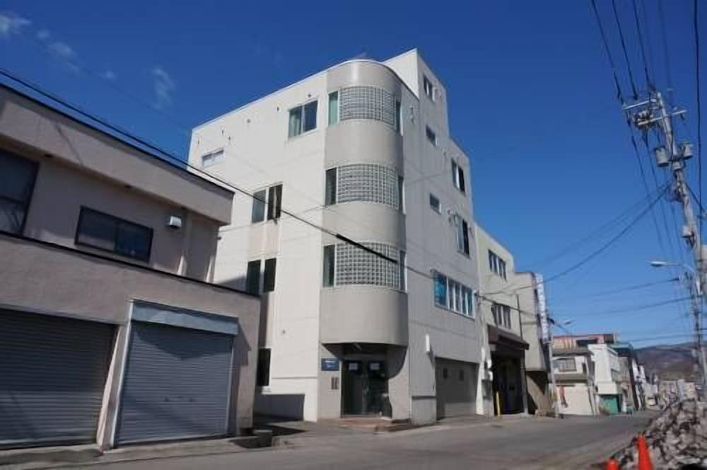 Otaru Ekimae Guest House Ito - Hostel