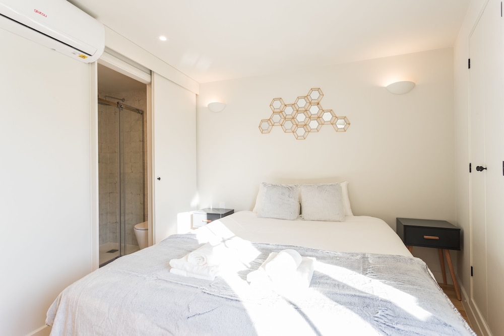 Alfama Cozy Two-Bedroom Apartment w/ River View - by LU Holidays view 5
